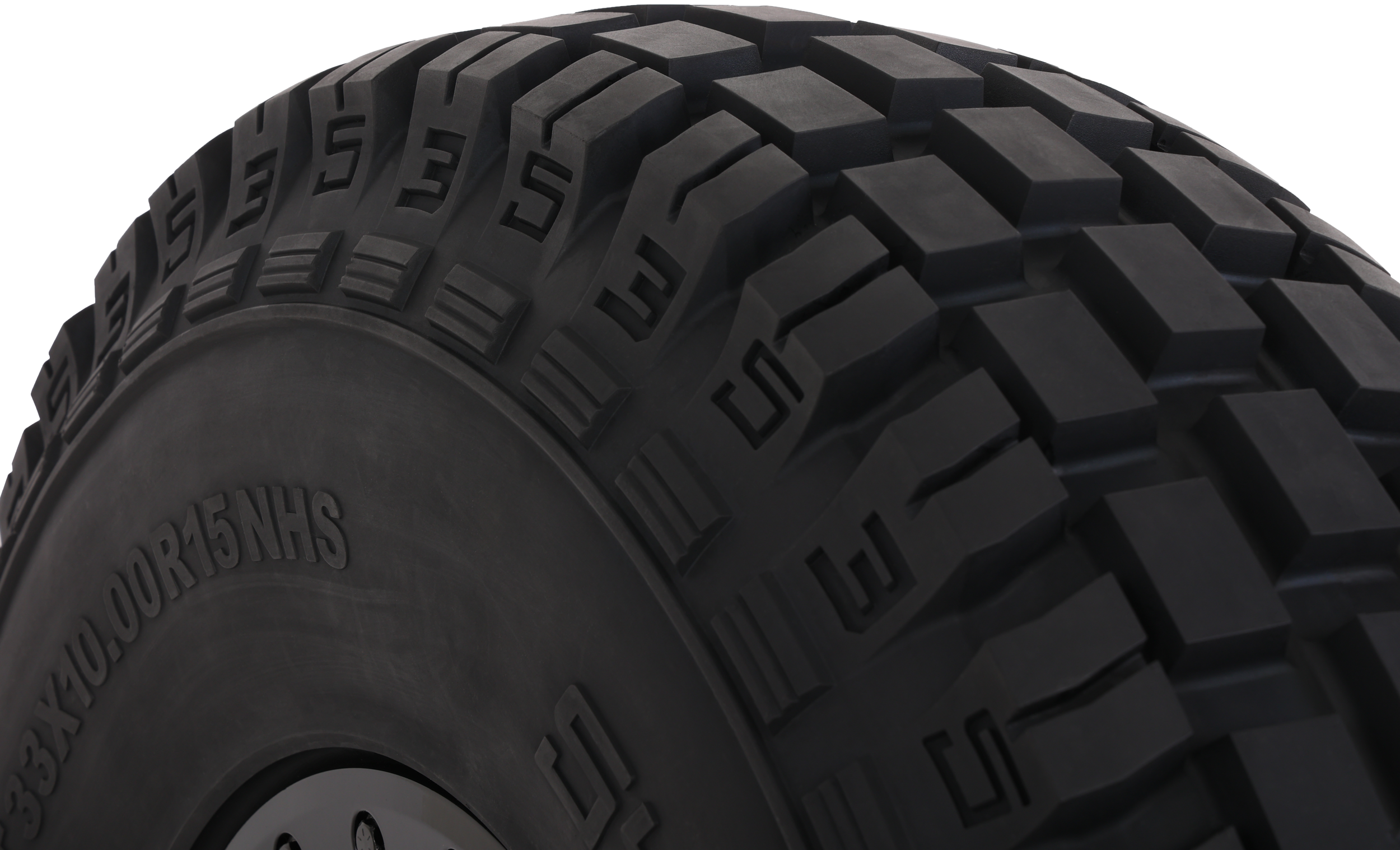 Tire Rx600 32x10r 15